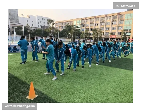 埃尔南戈麦斯兄弟带领34名儿童混战球场上演欢乐竞技盛宴 埃尔南戈麦斯兄弟带领34名儿童混战球场上演欢乐竞技盛宴